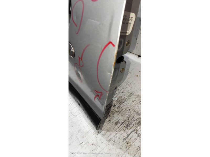 Recambio de puerta delantera izquierda para peugeot 206 berlina 2.0 hdi cat referencia OEM IAM   3P Recambio de puerta delantera izquierda para peugeot 206 berlina 2.0 hdi cat referencia OEM IAM   3P