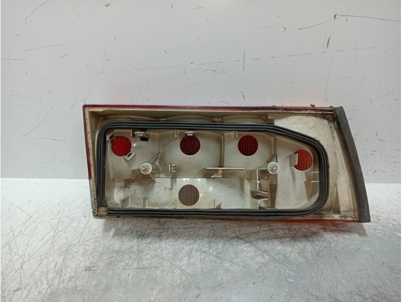 Recambio de piloto trasero izquierdo para peugeot 505 berlina gld referencia OEM IAM   