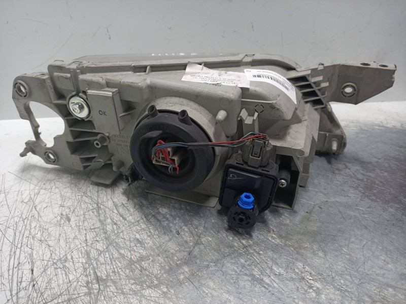 Recambio de faro izquierdo para mazda premacy (cp) 2.0 turbodiesel cat referencia OEM IAM   