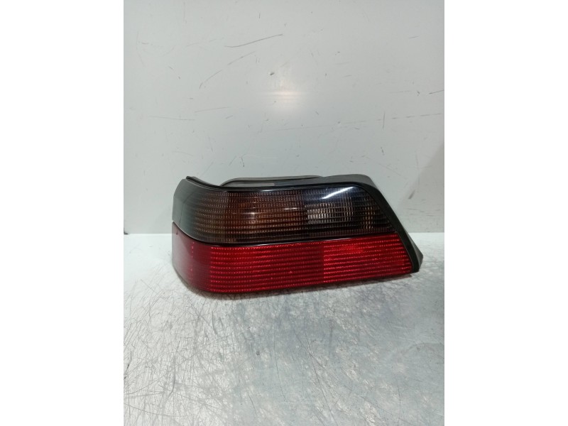 Recambio de piloto trasero izquierdo para peugeot 605 2.0 referencia OEM IAM   