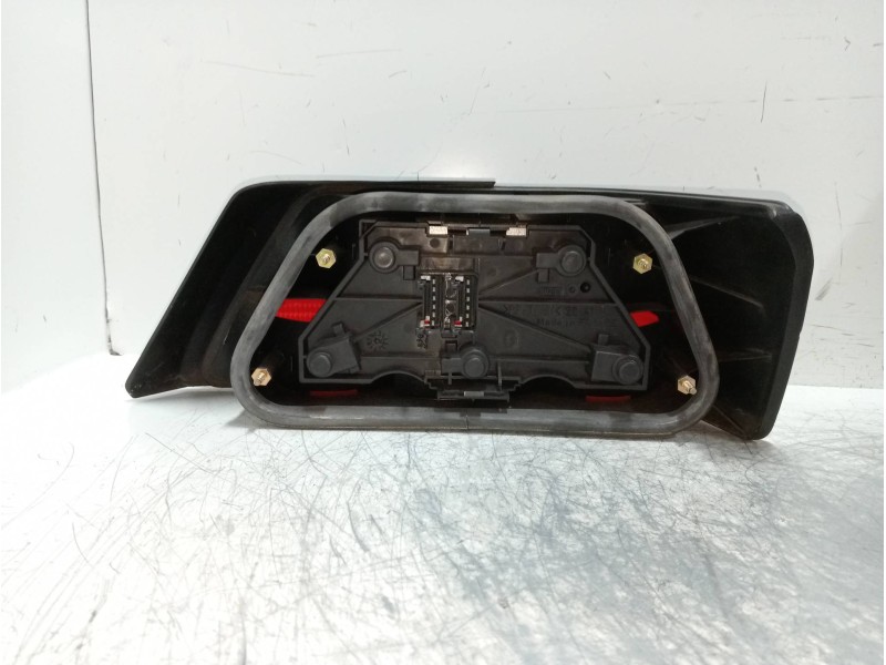 Recambio de piloto trasero izquierdo para peugeot 605 2.0 referencia OEM IAM   