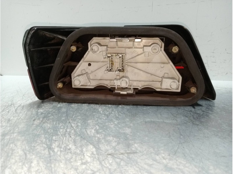 Recambio de piloto trasero derecho para peugeot 605 sli referencia OEM IAM   
