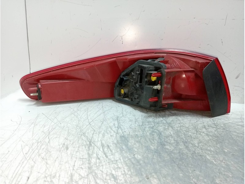 Recambio de piloto trasero derecho para peugeot 607 (s2) titanio referencia OEM IAM   
