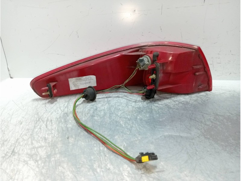 Recambio de piloto trasero derecho para peugeot 607 (s2) básico referencia OEM IAM   