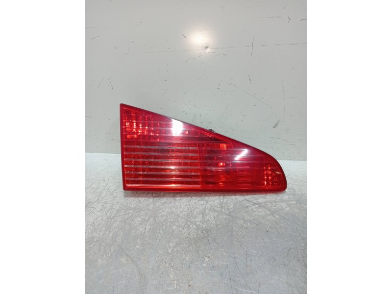 Recambio de piloto trasero izquierdo interior para peugeot 607 (s1) pack referencia OEM IAM   