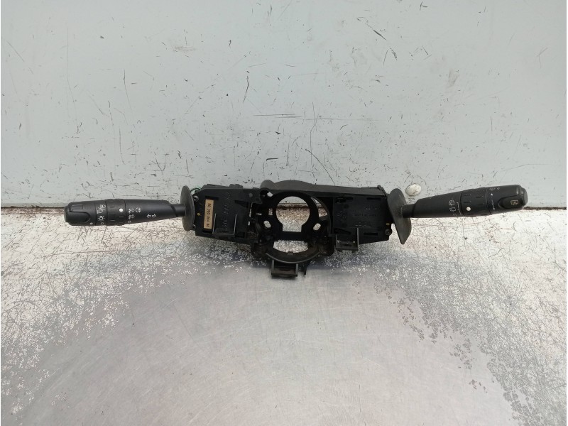 Recambio de mando luces para citroen xantia berlina 1.9 td seduction referencia OEM IAM 9630006480  