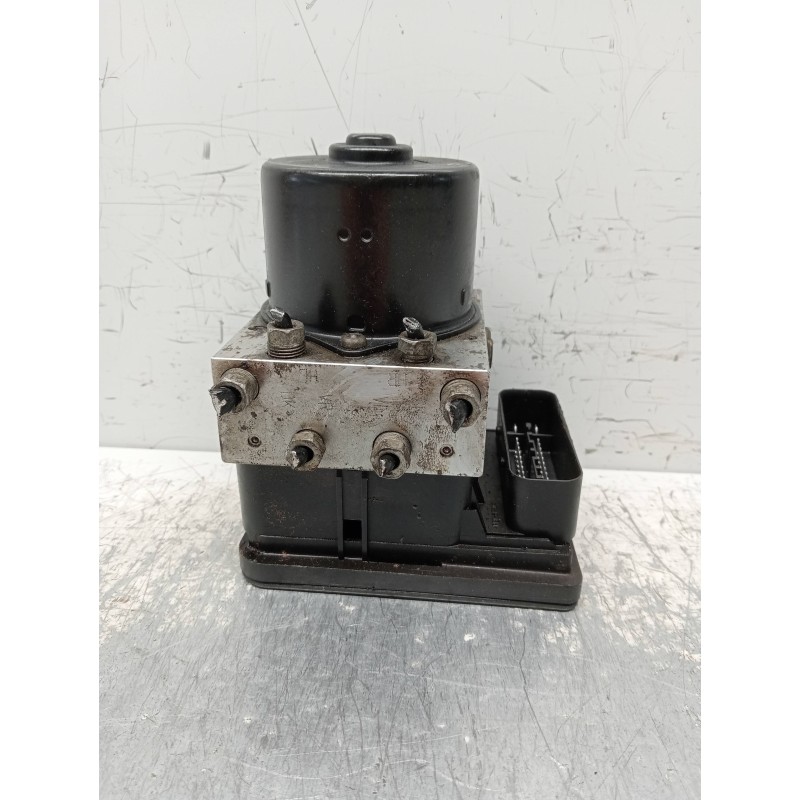 Recambio de abs para opel zafira b 1.9 16v cdti cat (z 19 dth / lrd) referencia OEM IAM 10096005613 13235025 