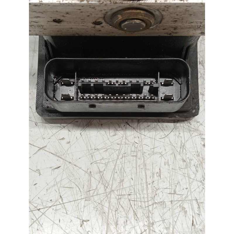 Recambio de abs para opel zafira b 1.9 16v cdti cat (z 19 dth / lrd) referencia OEM IAM 10096005613 13235025 