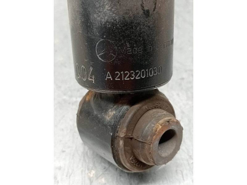 Recambio de amortiguador trasero izquierdo para mercedes clase e (w212) lim. 220 cdi blueefficiency (212.002) referencia OEM IAM
