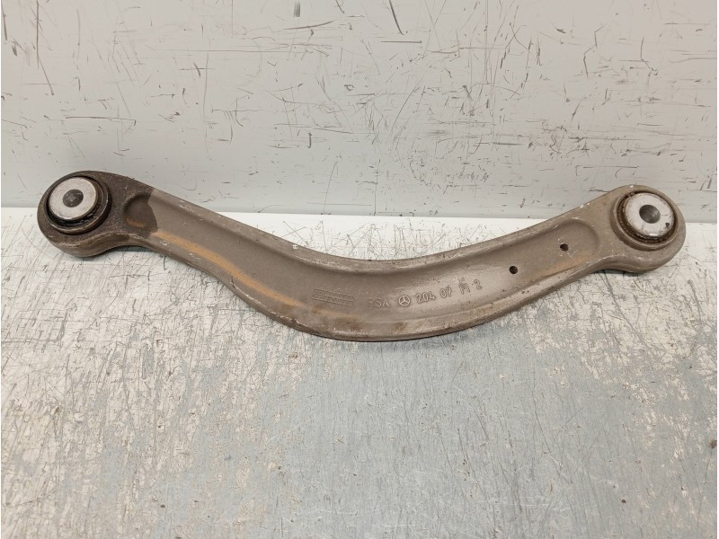 Recambio de brazo suspension superior trasero derecho para mercedes clase e (w212) lim. 220 cdi blueefficiency (212.002) referen