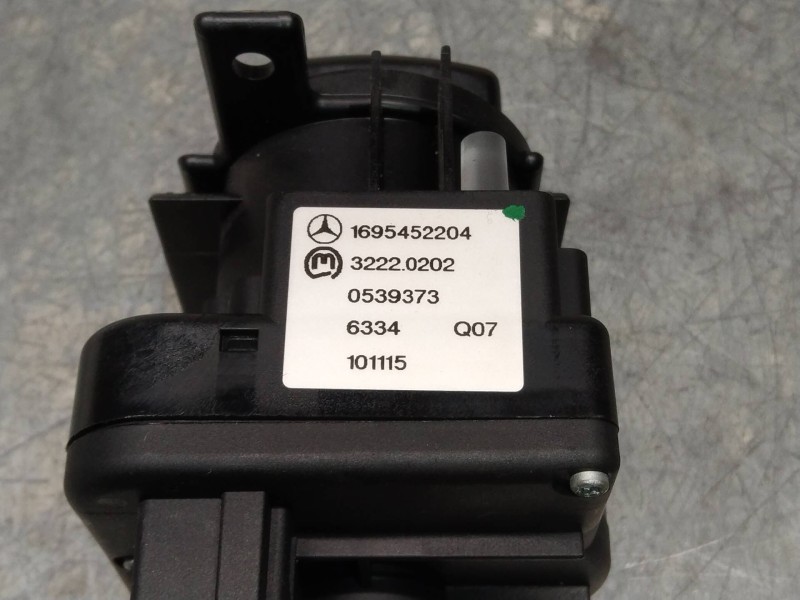 Recambio de mando luces para mercedes clase a (w169) a 180 cdi (169.307) referencia OEM IAM 1695452204 32220202 