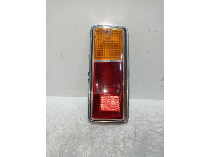 Recambio de piloto trasero derecho para renault 12 referencia OEM IAM    Recambio de piloto trasero derecho para renault 12 referencia OEM IAM