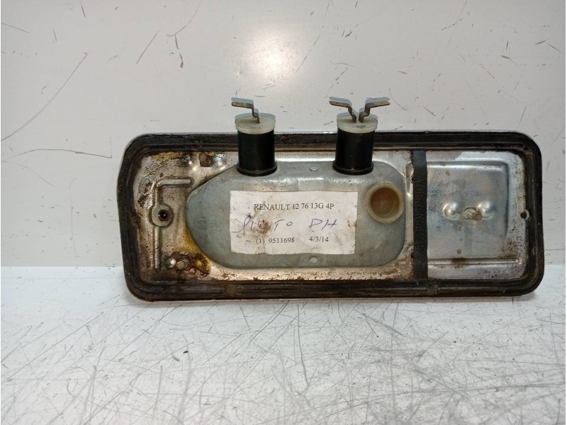 Recambio de piloto trasero derecho para renault 12 referencia OEM IAM    Recambio de piloto trasero derecho para renault 12 referencia OEM IAM