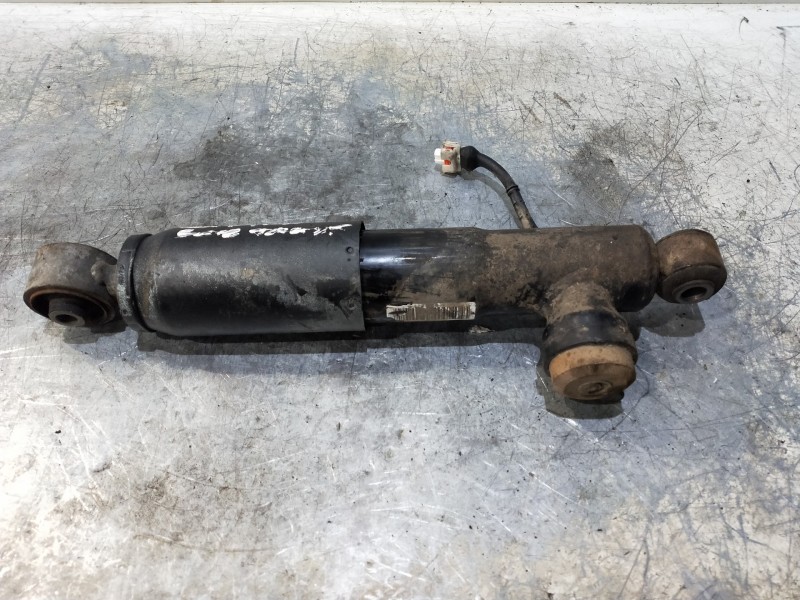 Recambio de amortiguador trasero derecho para opel zafira b 1.9 16v cdti cat (z 19 dth / lrd) referencia OEM IAM 13198718 442400