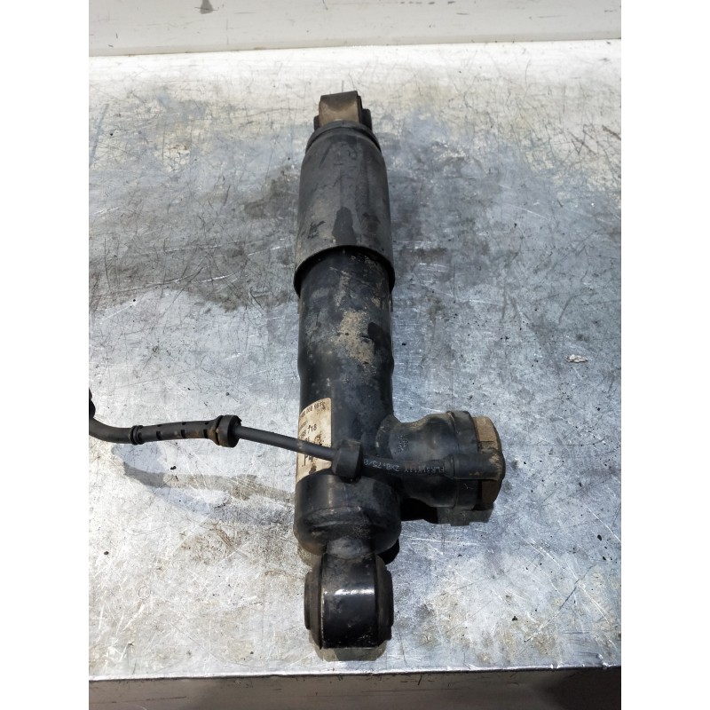 Recambio de amortiguador trasero derecho para opel zafira b 1.9 16v cdti cat (z 19 dth / lrd) referencia OEM IAM 13198718 442400