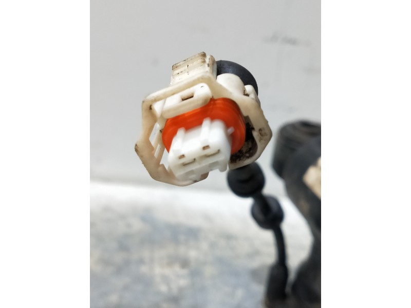 Recambio de amortiguador trasero derecho para opel zafira b 1.9 16v cdti cat (z 19 dth / lrd) referencia OEM IAM 13198718 442400