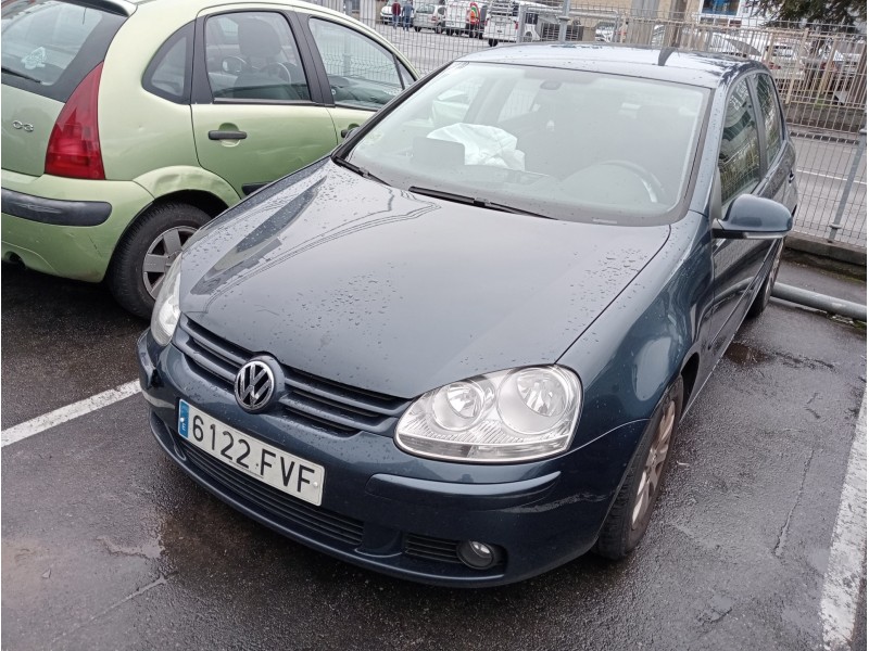 volkswagen golf v berlina (1k1) del año 1998