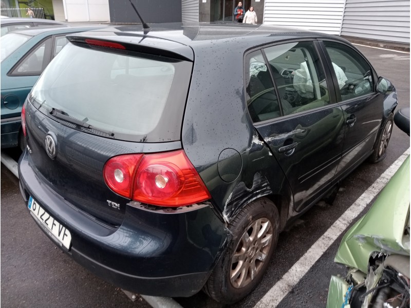 volkswagen golf v berlina (1k1) del año 1998