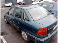 opel astra f berlina del año 1997 2