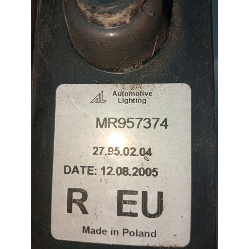 Recambio de piloto trasero derecho para mitsubishi colt berlina 5 (z30a) 1.5 di-d instyle (d) referencia OEM IAM 27950204 MR9573