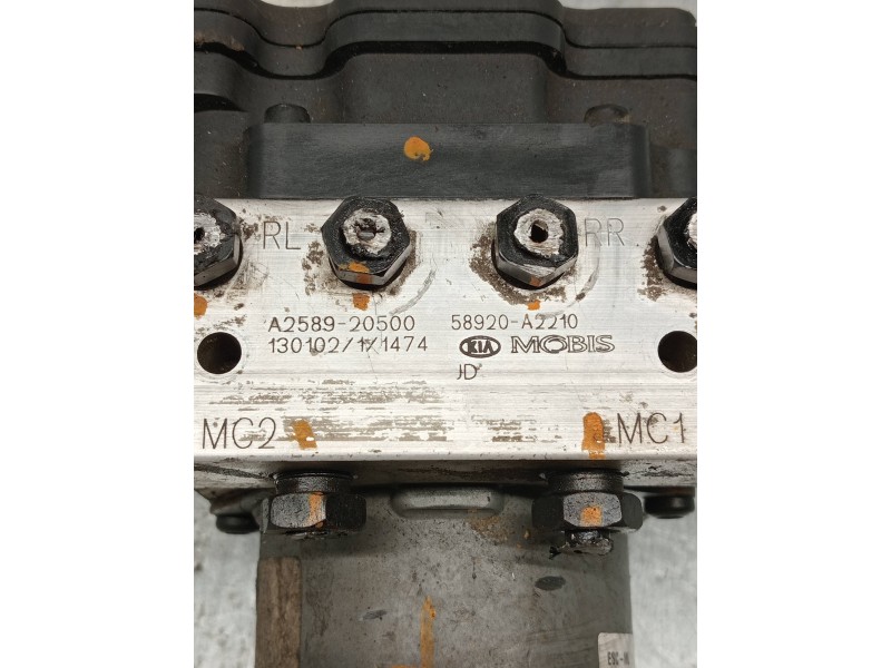 Recambio de abs para kia cee´d concept referencia OEM IAM A258920500 58920A2210 6158945200 A258930500