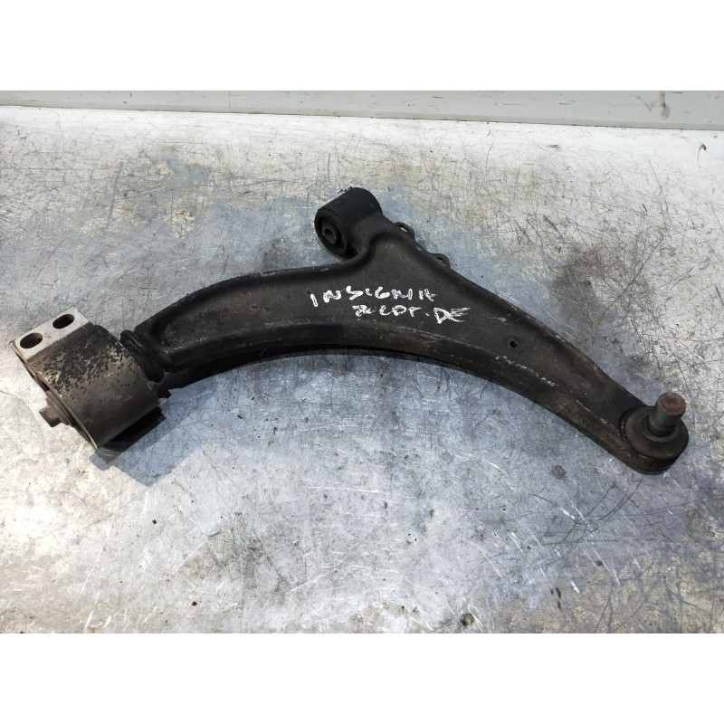 Recambio de brazo suspension inferior delantero derecho para opel insignia sports tourer cosmo referencia OEM IAM   