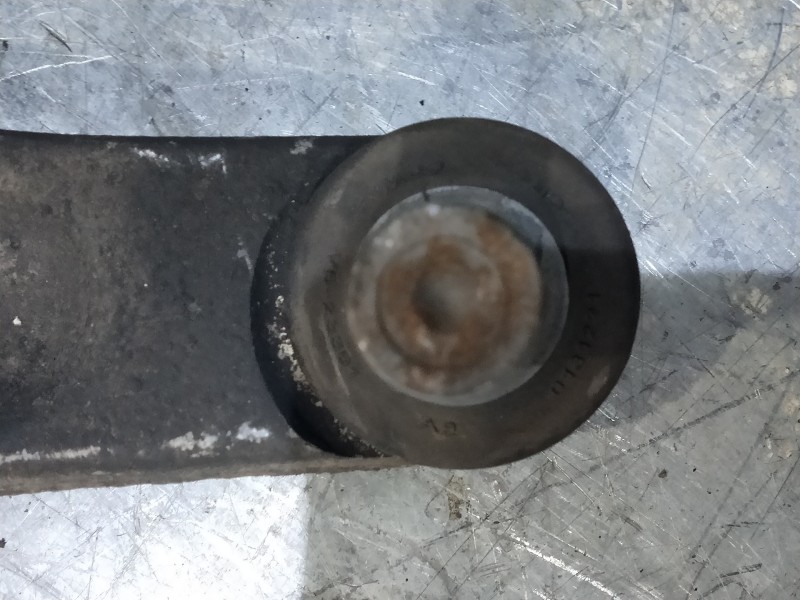 Recambio de brazo suspension inferior delantero derecho para opel insignia sports tourer cosmo referencia OEM IAM   