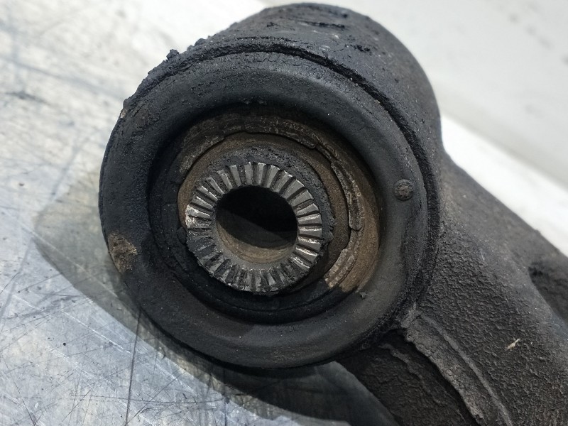 Recambio de brazo suspension inferior delantero derecho para opel insignia sports tourer cosmo referencia OEM IAM   