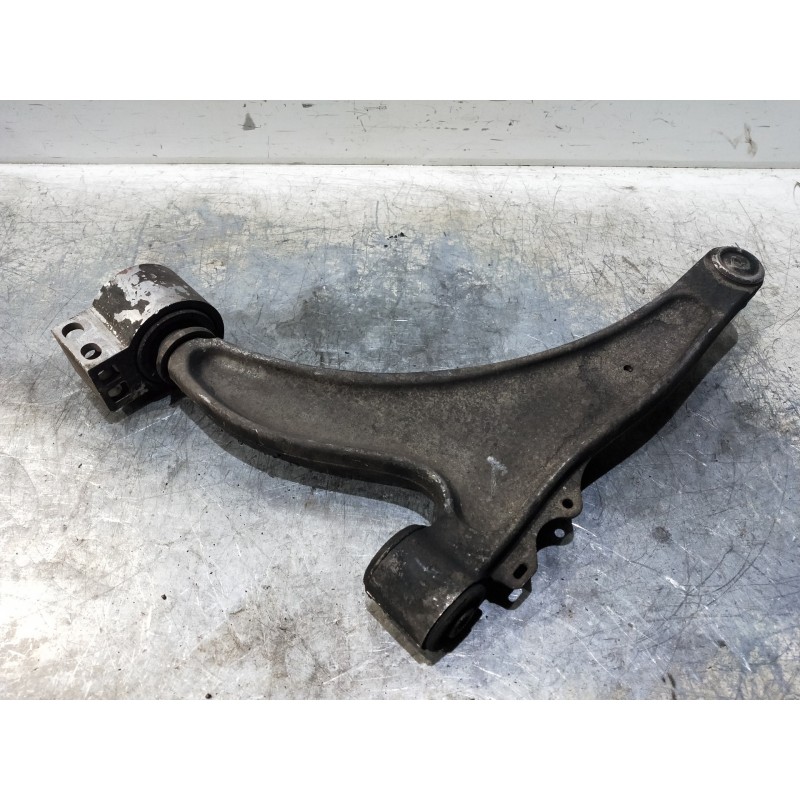 Recambio de brazo suspension inferior delantero derecho para opel insignia sports tourer cosmo referencia OEM IAM   