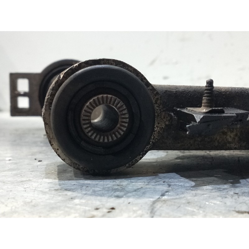 Recambio de brazo suspension inferior delantero izquierdo para opel insignia sports tourer cosmo referencia OEM IAM   