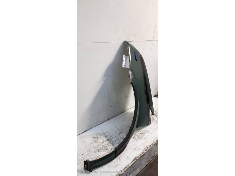 Recambio de aleta delantera izquierda para volkswagen crafter caja cerrada caja cerrada 35 referencia OEM IAM   