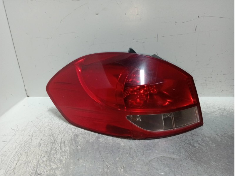 Recambio de piloto trasero izquierdo para renault clio grandtour 1.5 dci diesel cat referencia OEM IAM 8200586843  