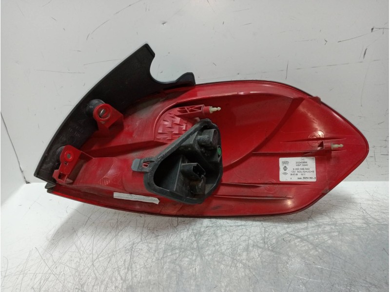 Recambio de piloto trasero izquierdo para renault clio grandtour 1.5 dci diesel cat referencia OEM IAM 8200586843  