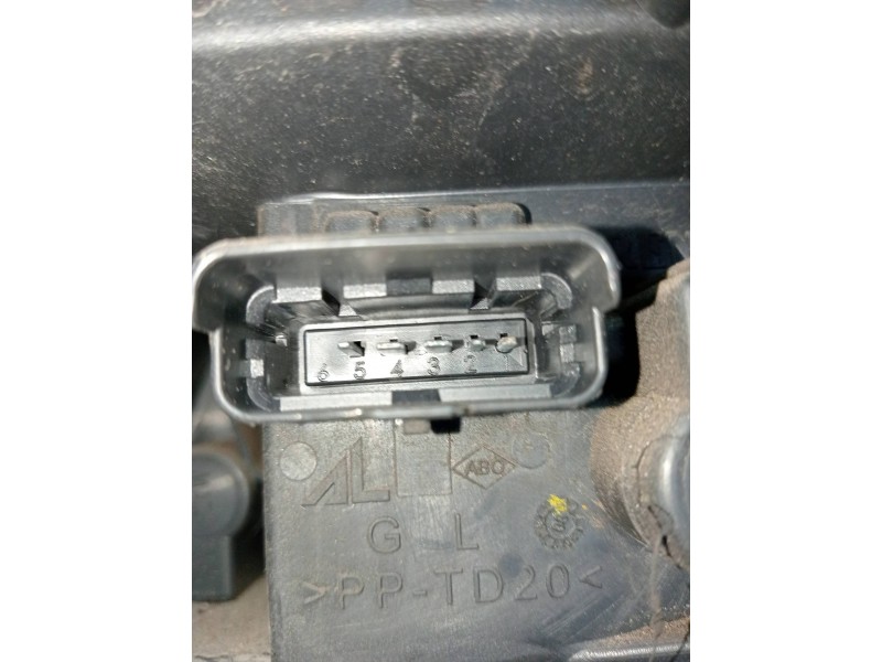 Recambio de piloto trasero izquierdo para renault clio grandtour 1.5 dci diesel cat referencia OEM IAM 8200586843  