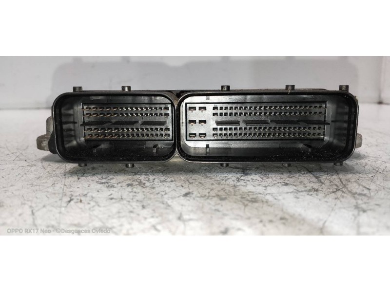 Recambio de centralita motor uce para volkswagen crafter caja cerrada caja cerrada 35 referencia OEM IAM 0281017664 03L906012L A