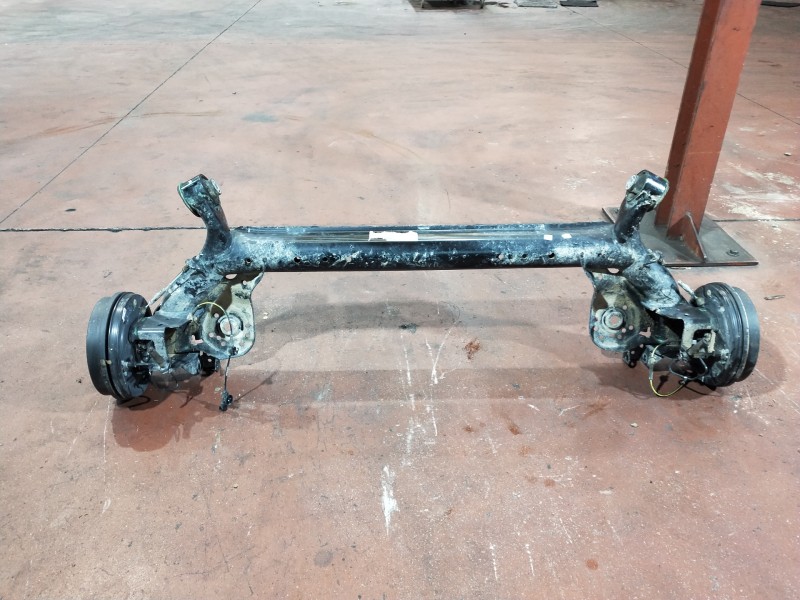 Recambio de puente trasero para ford puma st-line referencia OEM IAM   ABS