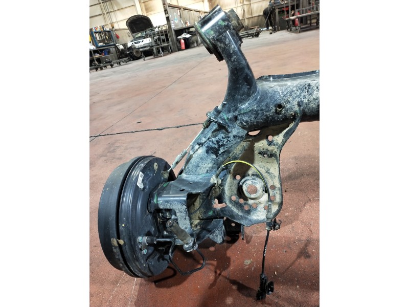 Recambio de puente trasero para ford puma st-line referencia OEM IAM   ABS