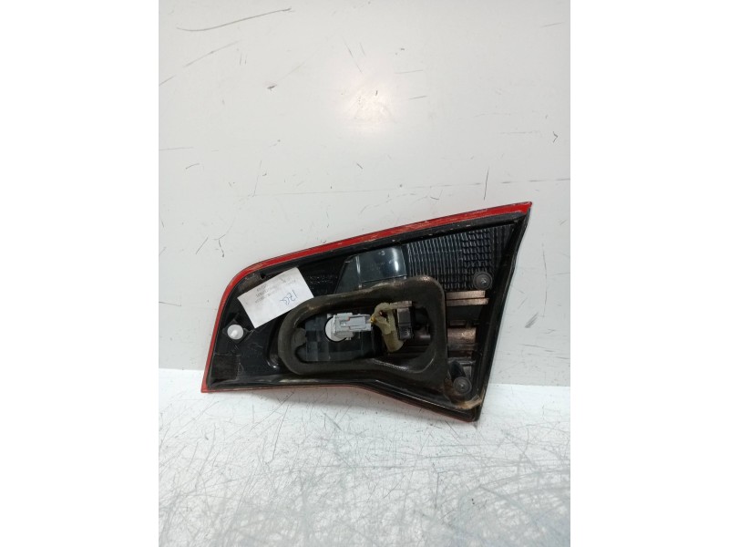 Recambio de piloto trasero izquierdo interior para renault koleos 2.0 dci diesel fap referencia OEM IAM   