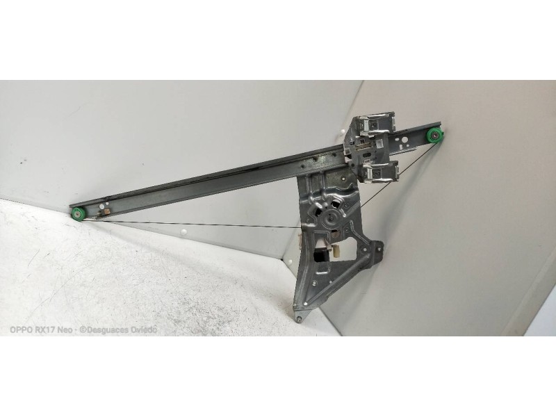 Recambio de elevalunas delantero derecho para volkswagen crafter caja cerrada caja cerrada 35 referencia OEM IAM A9067200146  