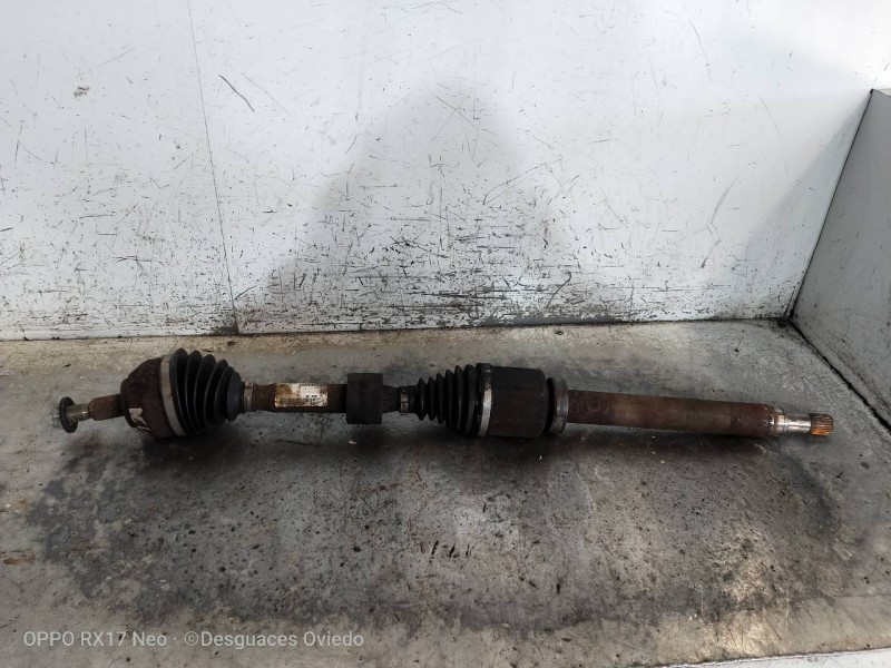 Recambio de transmision delantera derecha para ford kuga (cbv) trend referencia OEM IAM 8V413B436BD  