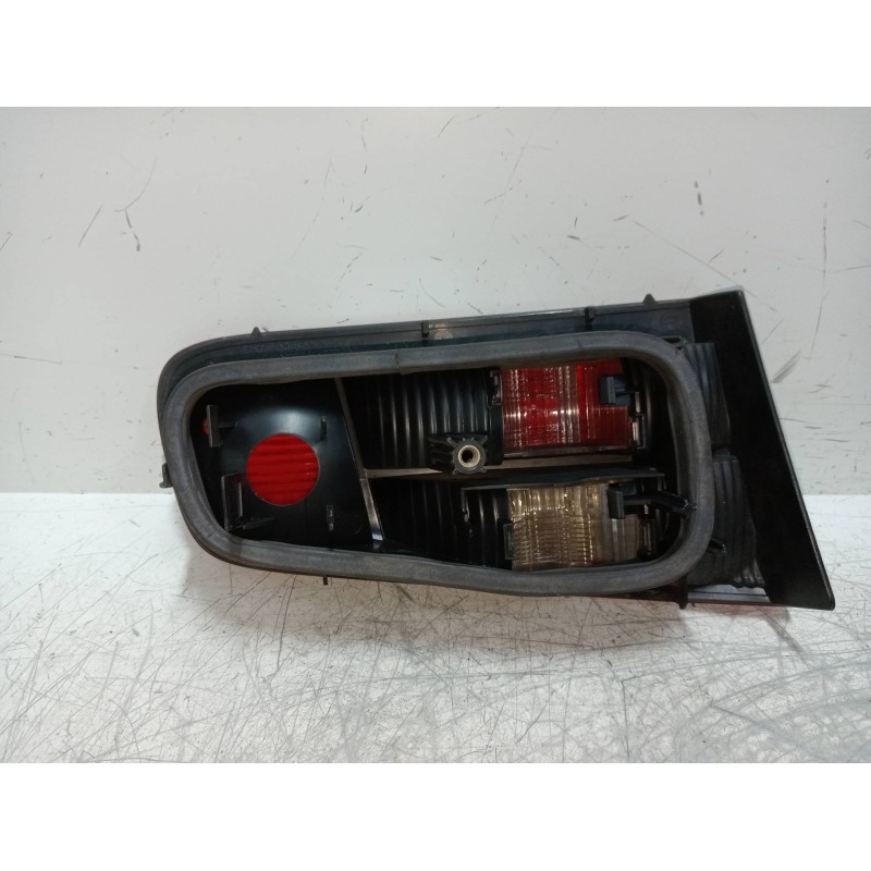 Recambio de piloto trasero derecho interior para renault laguna ii (bg0) 1.9 dci diesel referencia OEM IAM   