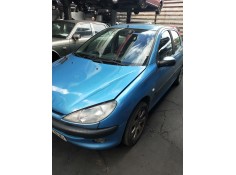 peugeot 206 berlina del año 2001
