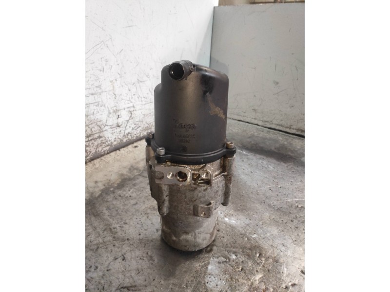Recambio de bomba direccion para santana 300 1.6 hdi referencia OEM IAM 9681786080  