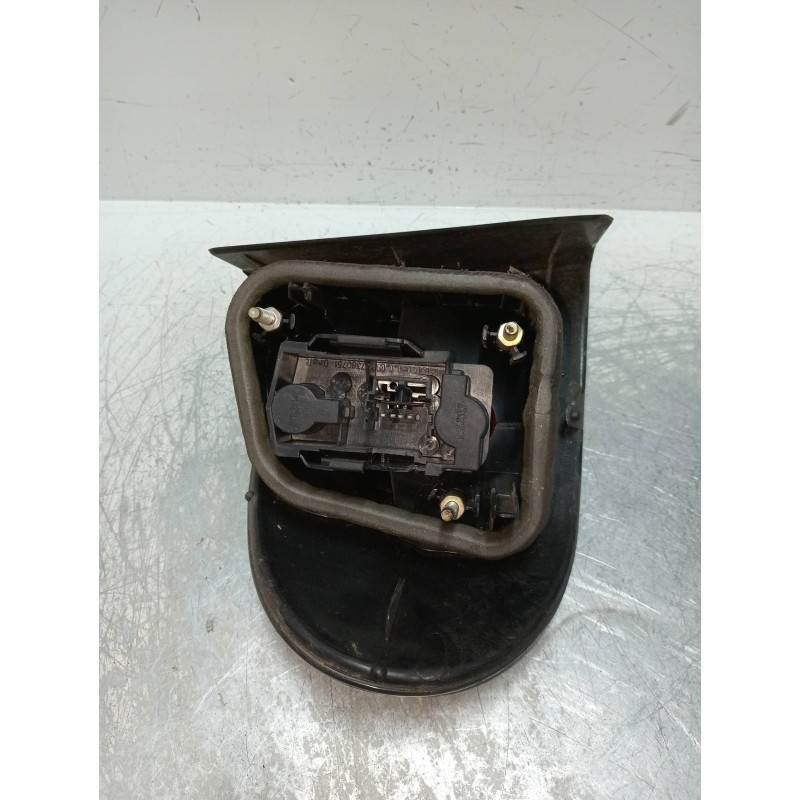 Recambio de piloto trasero derecho para renault megane i classic (la0) 1.6e rn referencia OEM IAM 7700838531  