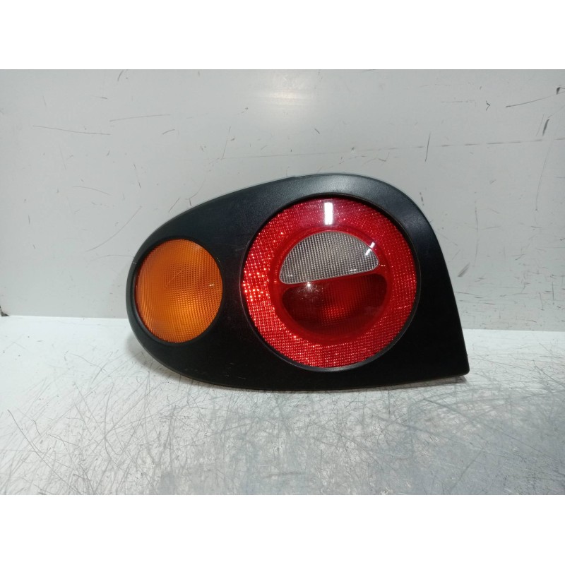 Recambio de piloto trasero izquierdo para renault megane i coach/coupe (da0) 2.0 16v cat referencia OEM IAM   
