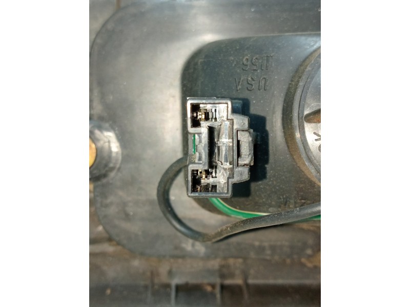 Recambio de piloto trasero central para nissan 200 sx (s13) 1.8 turbo cat referencia OEM IAM   