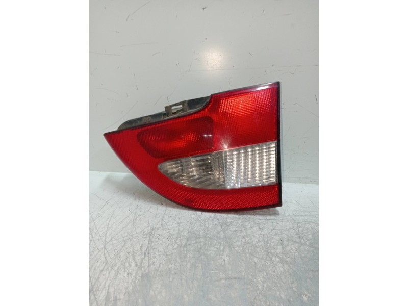 Recambio de piloto trasero derecho interior para renault megane i fase 2 classic (la..) 1.6 16v rt referencia OEM IAM   