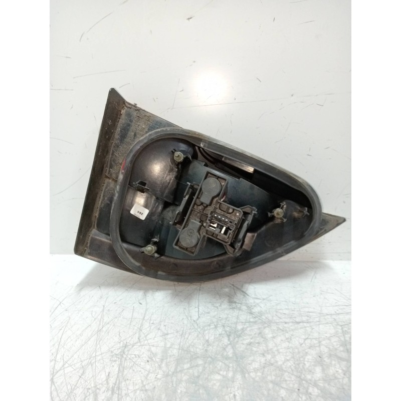 Recambio de piloto trasero derecho interior para renault megane i fase 2 classic (la..) 1.6 16v rt referencia OEM IAM   