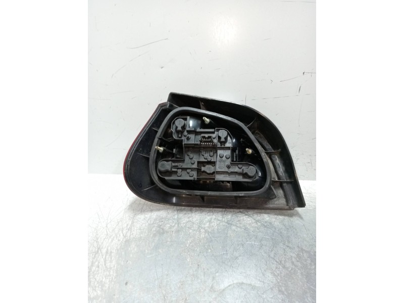 Recambio de piloto trasero derecho para renault megane i fase 2 berlina (ba0) 1.9 d authentique referencia OEM IAM 7700428321  