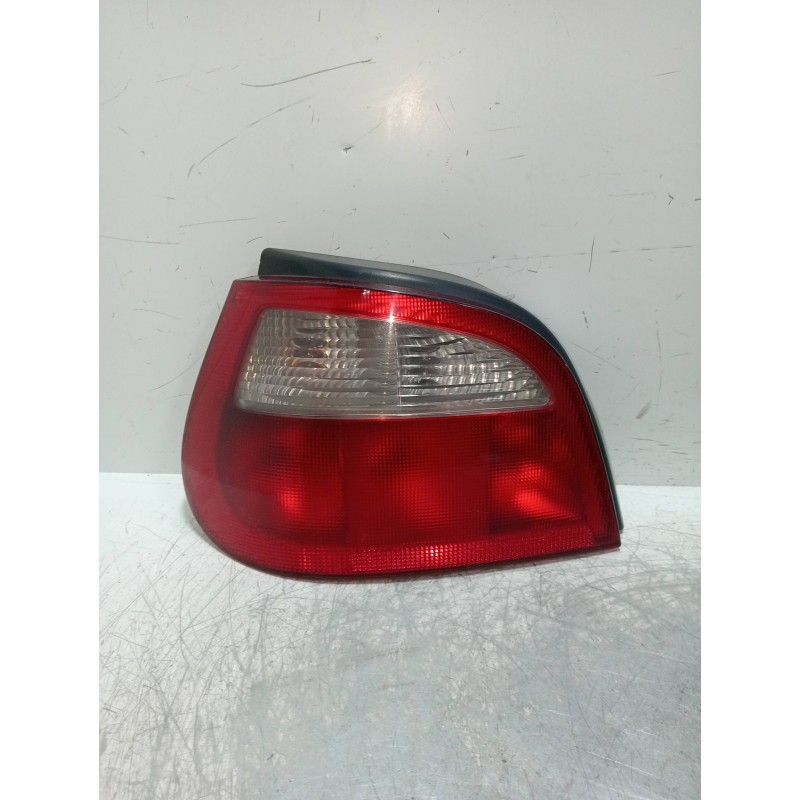 Recambio de piloto trasero izquierdo para renault megane i fase 2 berlina (ba0) 1.9 dci authentique referencia OEM IAM 770042832